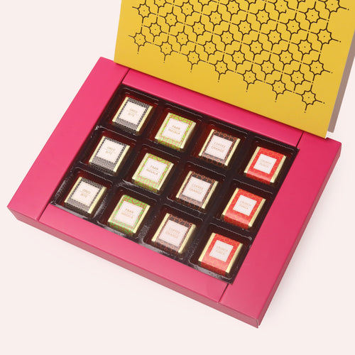 12 Piece Foil Chocolate Box (12 pcs Foil) - D80A8331.jpg