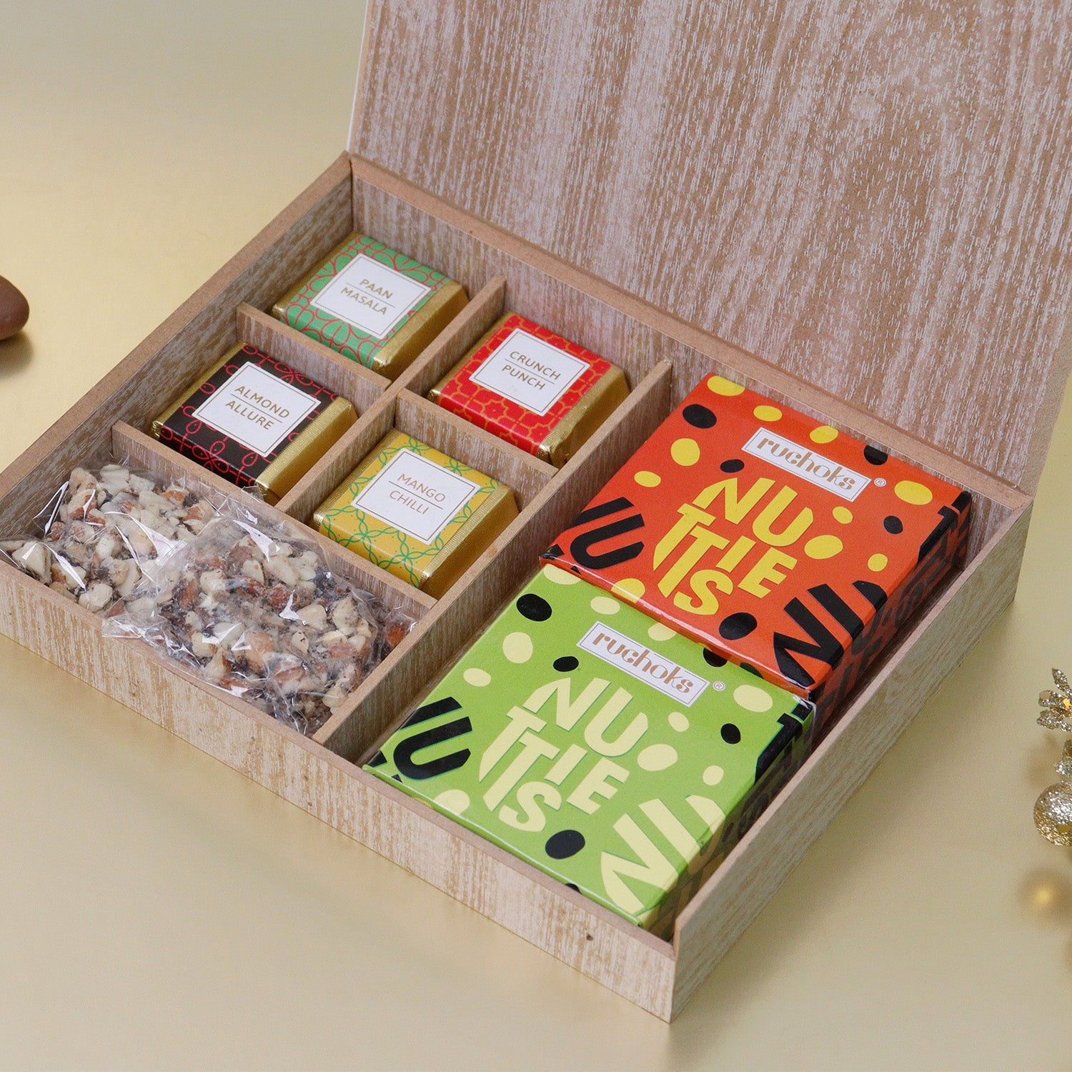 Premium Delightful Treats Hamper