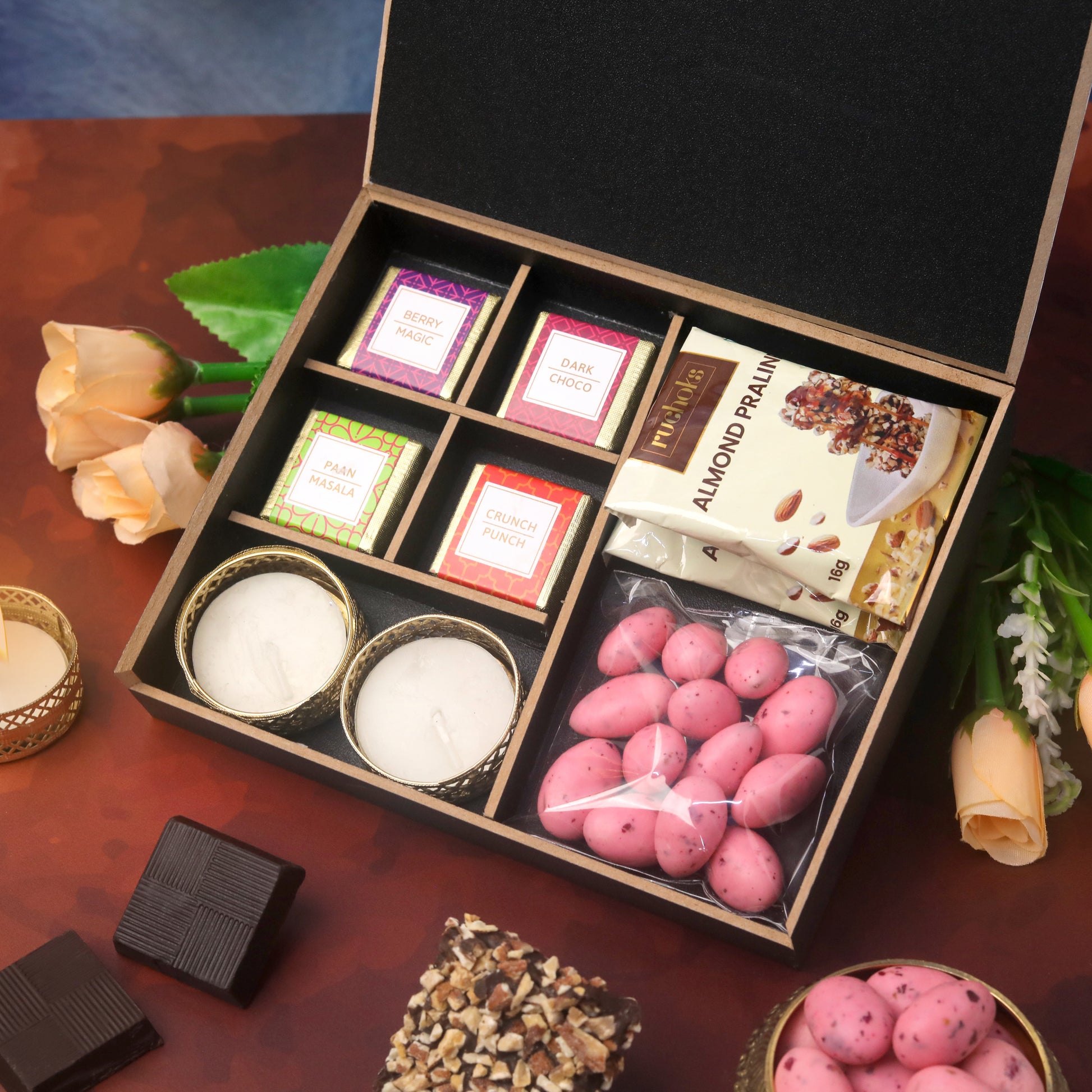 Premium Wooden Hamper 112 gm (WH1)