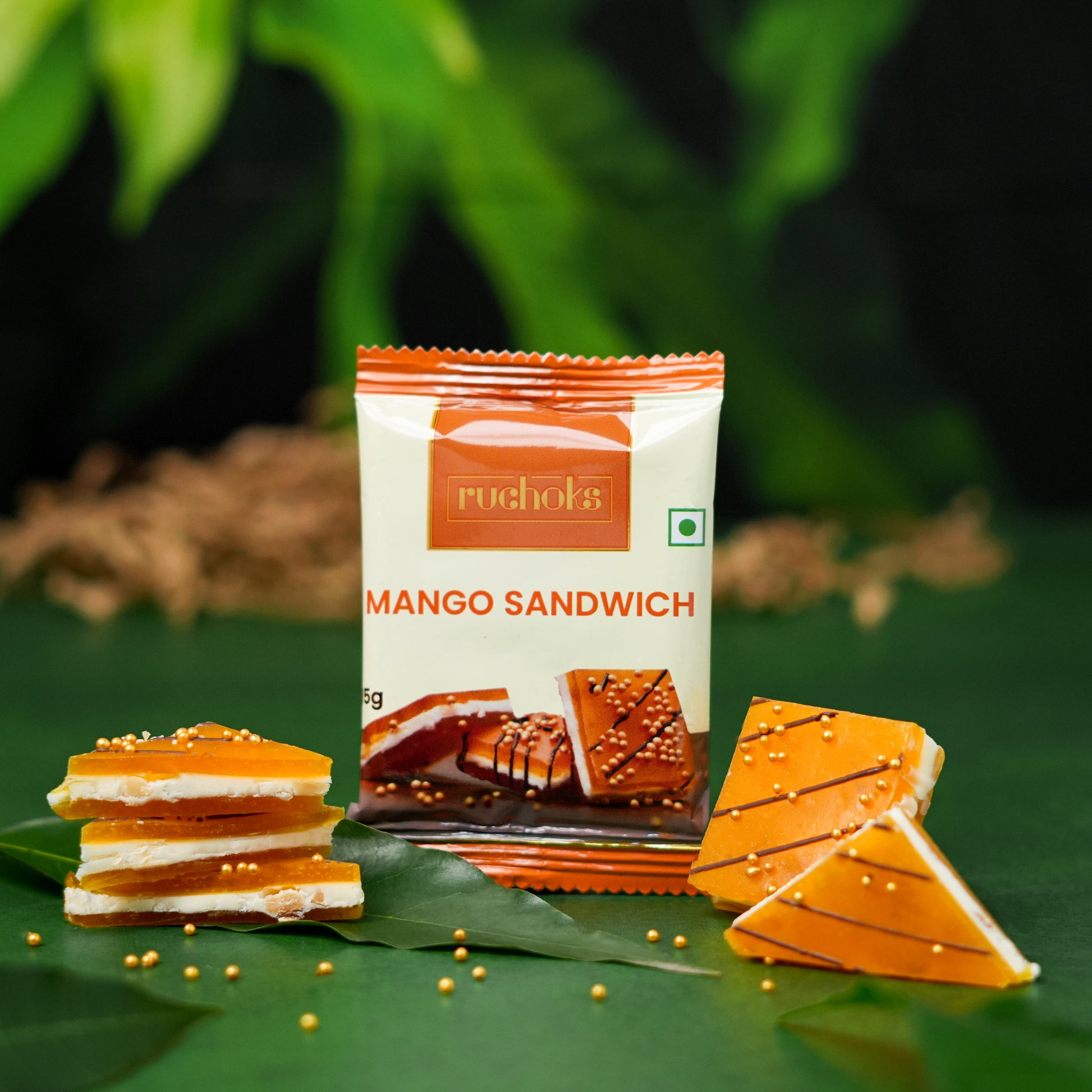 Ruchoks Mango Sandwich_Premium Chocolate Brittles  (10 Units)
