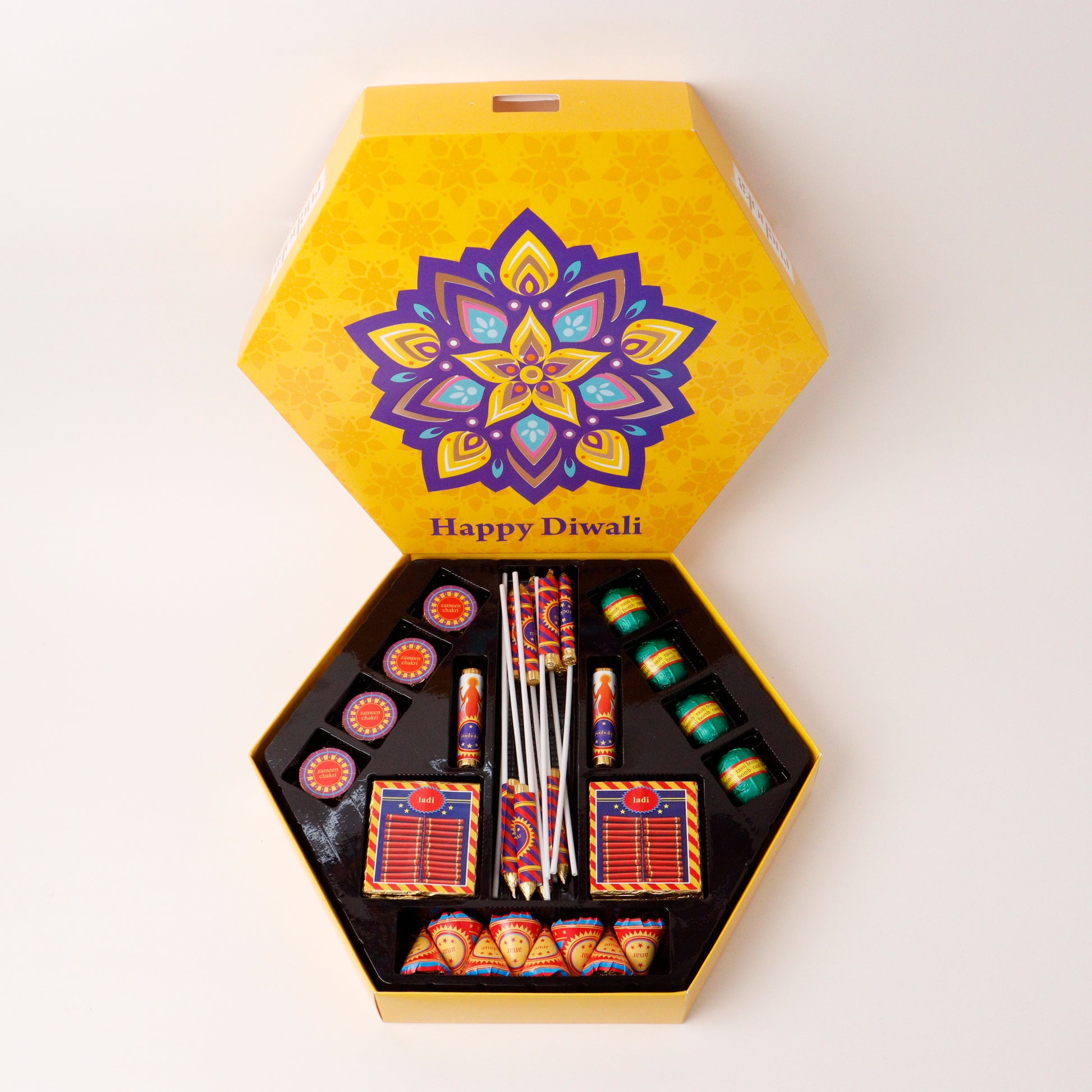 Ruchoks Premium Diwali Box(Kandil) 412 gms (K5)