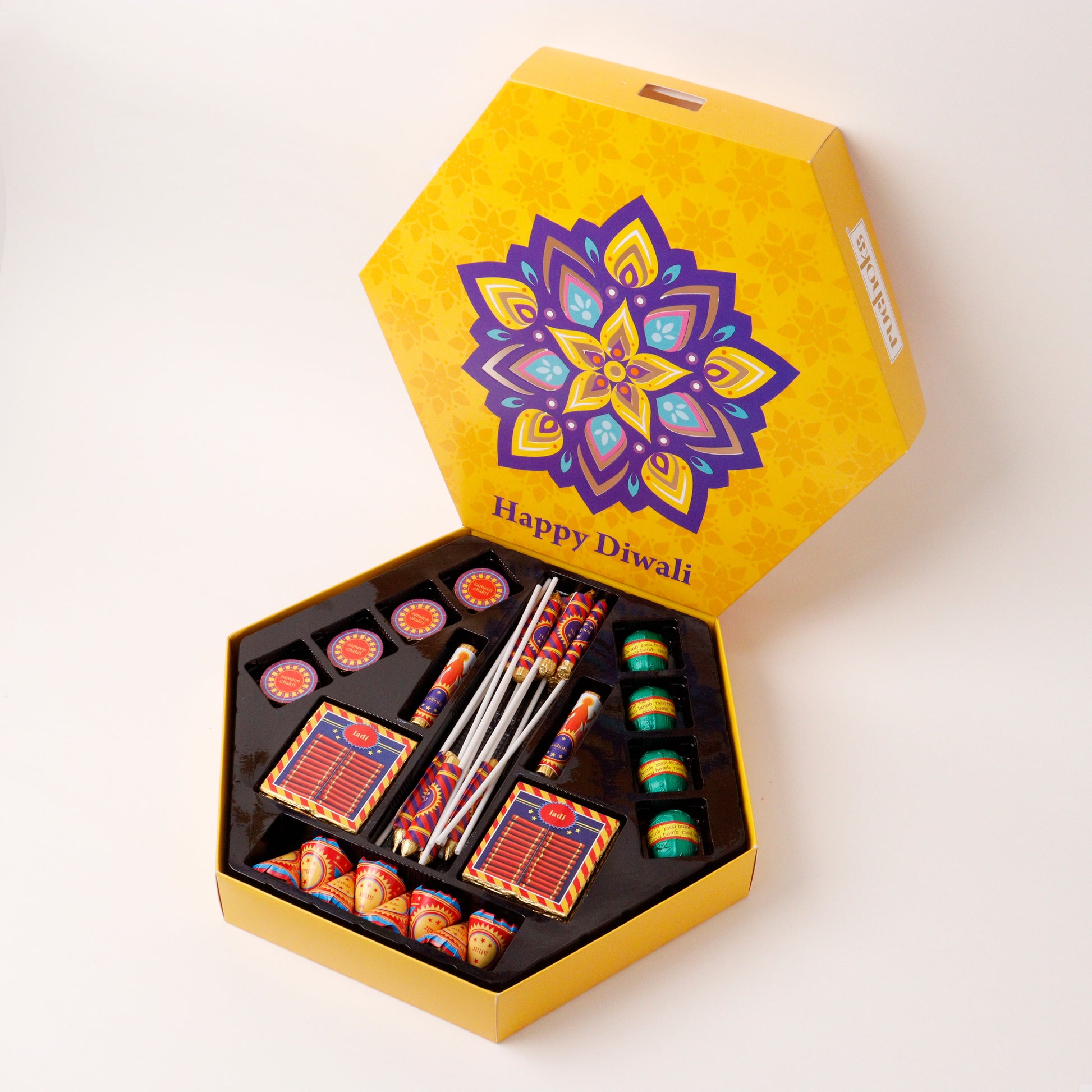 Ruchoks Premium Diwali Box(Kandil) 412 gms (K5)